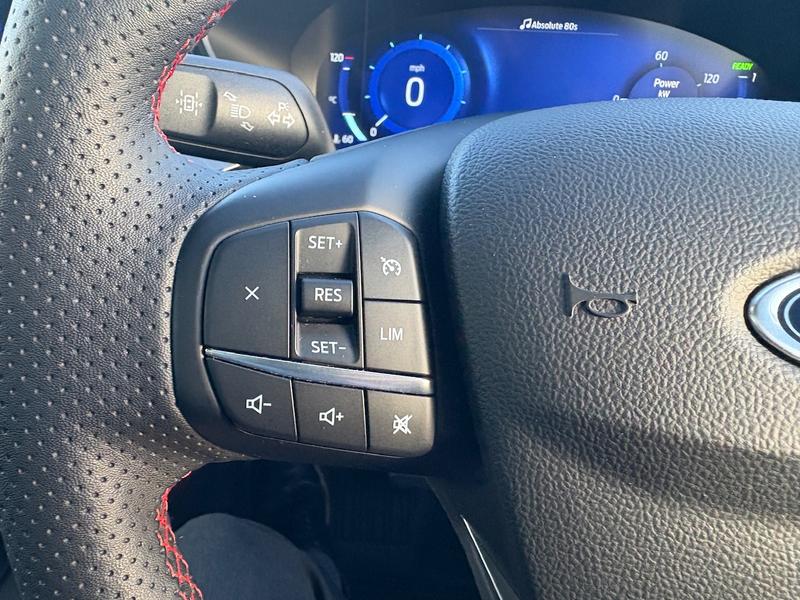 Used Ford Kuga 2024 for sale - 77301289: Photo 24