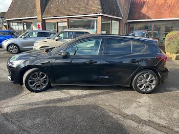 Used Ford Focus 2022 for sale - 77791537: Photo