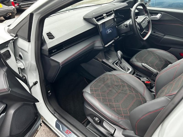 Used Ford Puma 2025 for sale - 76277218: Photo 17