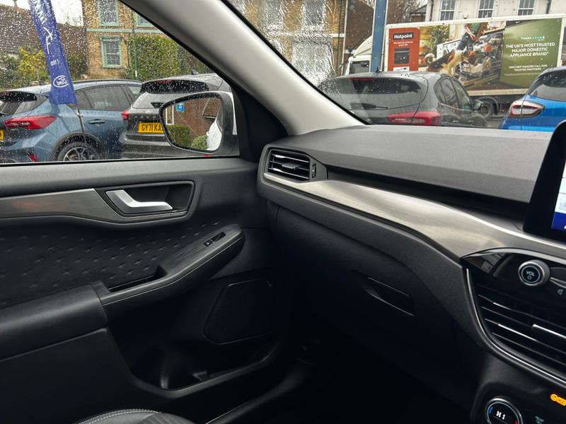 Used Ford Kuga 2020 for sale - 77128229: Photo 39