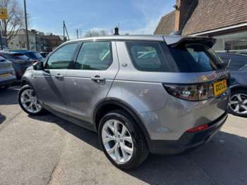 Used Land Rover Discovery Sport 2021 for sale - 74353094: Photo