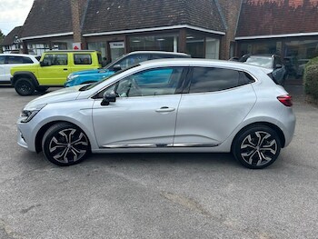 Used Renault Clio 2022 for sale - 78329437: Photo