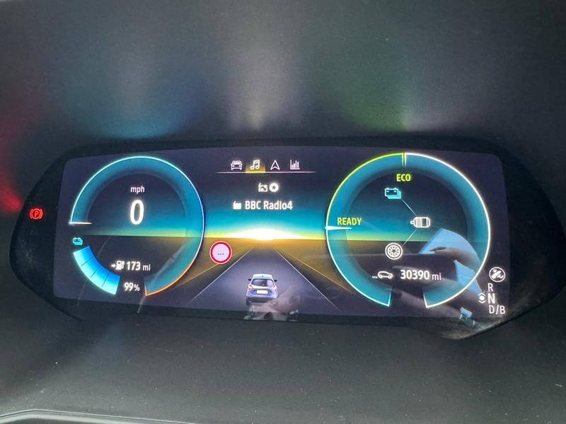 Used Renault Zoe 2021 for sale - 76738768: Photo 11