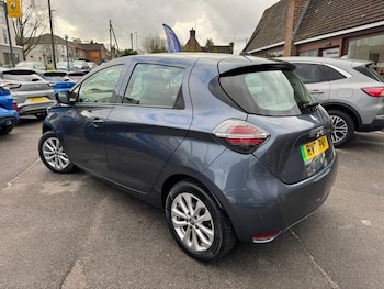 Used Renault Zoe 2021 for sale - 76738768: Photo