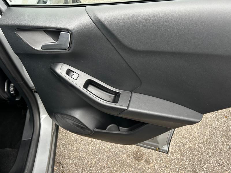 Used Ford Puma 2025 for sale - 76234896: Photo 12