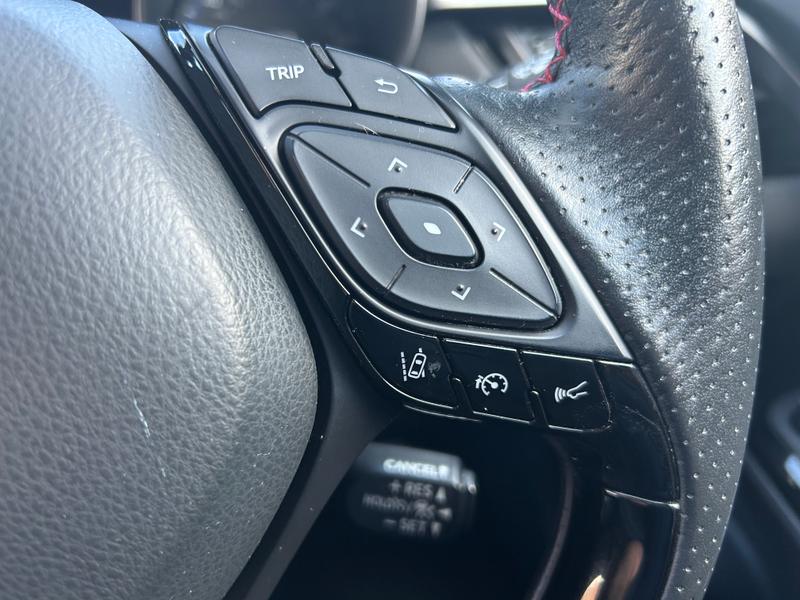Used Toyota C-HR 2022 for sale - 75718146: Photo 21