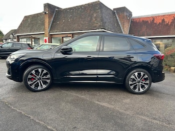 Used Ford Kuga 2024 for sale - 77235930: Photo