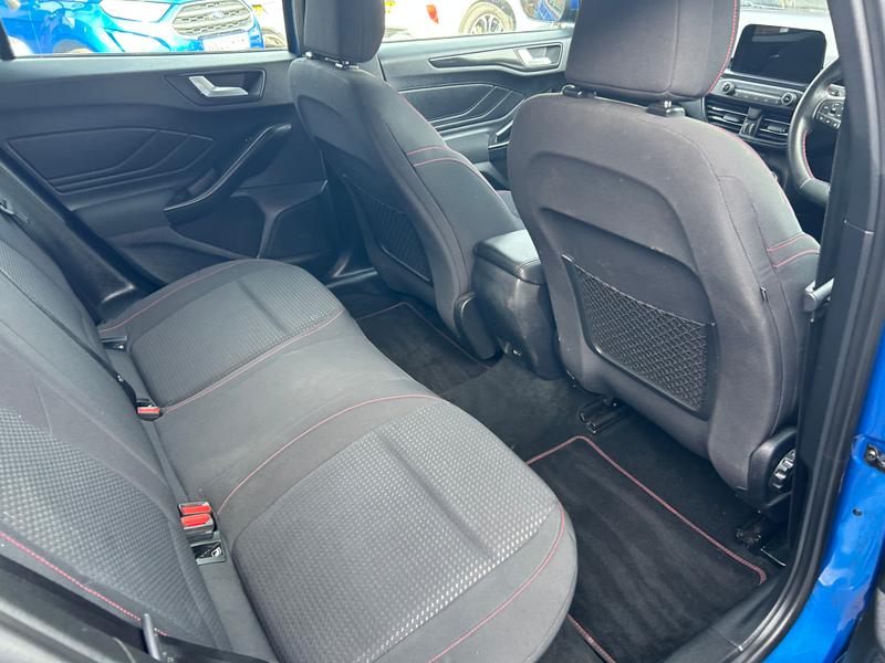 Used Ford Focus 2018 for sale - 76028276: Photo 10