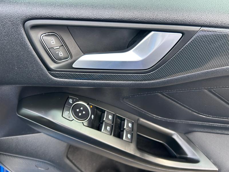 Used Ford Focus 2018 for sale - 76028276: Photo 16