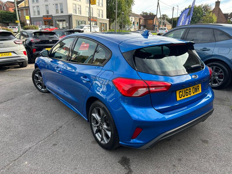 Used Ford Focus 2018 for sale - 76028276: Photo 6