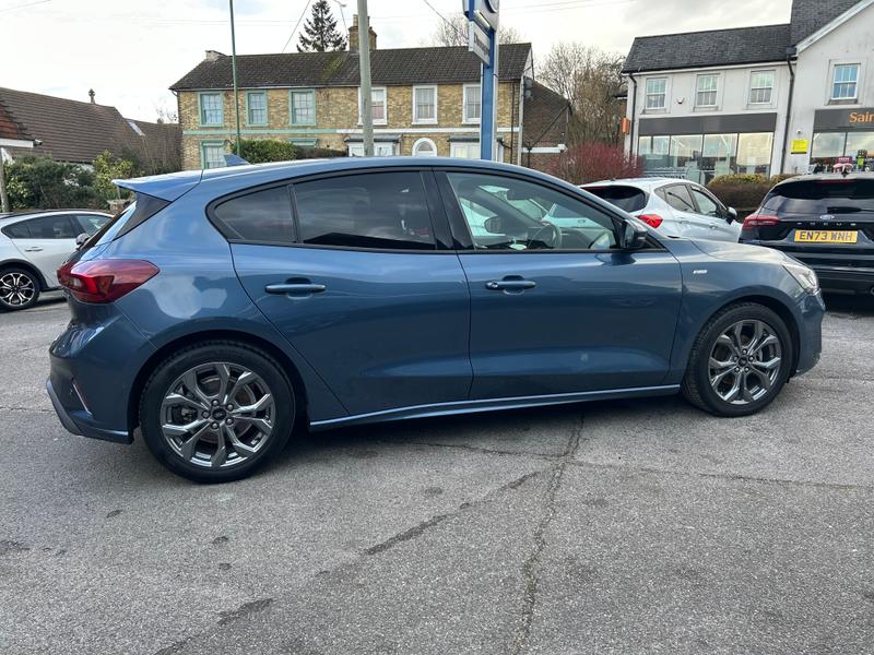 Used Ford Focus 2023 for sale - 77567426: Photo 8