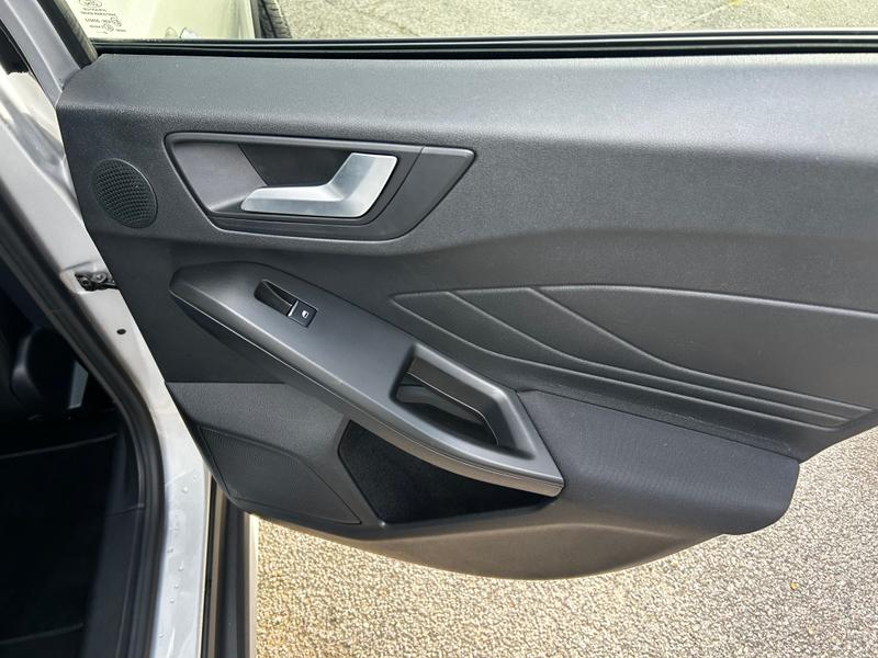 Used Ford Focus 2023 for sale - 77286359: Photo 15