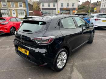 Used Renault Clio 2024 for sale - 74061285: Photo