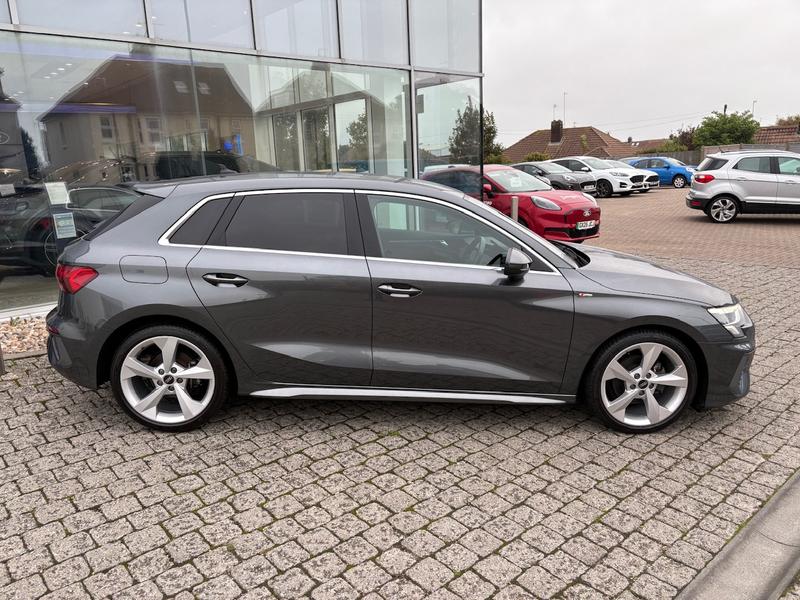 Used Audi A3 2022 for sale - 76545356: Photo 2