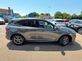 Used Ford Kuga 2024 for sale - 79344516: Photo