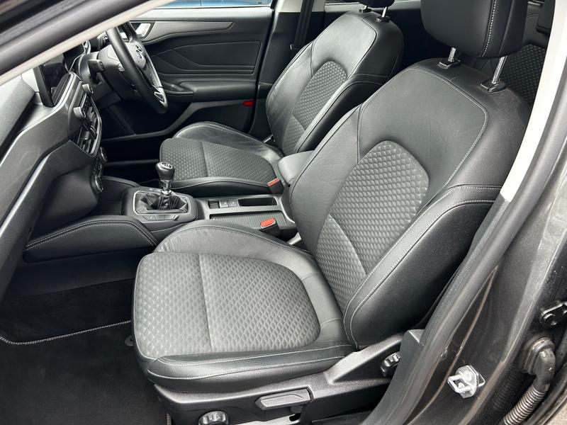 Used Ford Focus 2019 for sale - 76172607: Photo 14