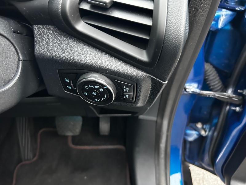 Used Ford Ecosport 2019 for sale - 76844911: Photo 27