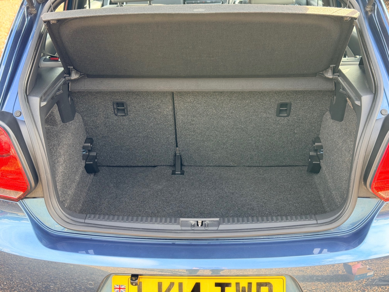 Used Volkswagen Polo 2014 for sale - 77213874: Photo 15