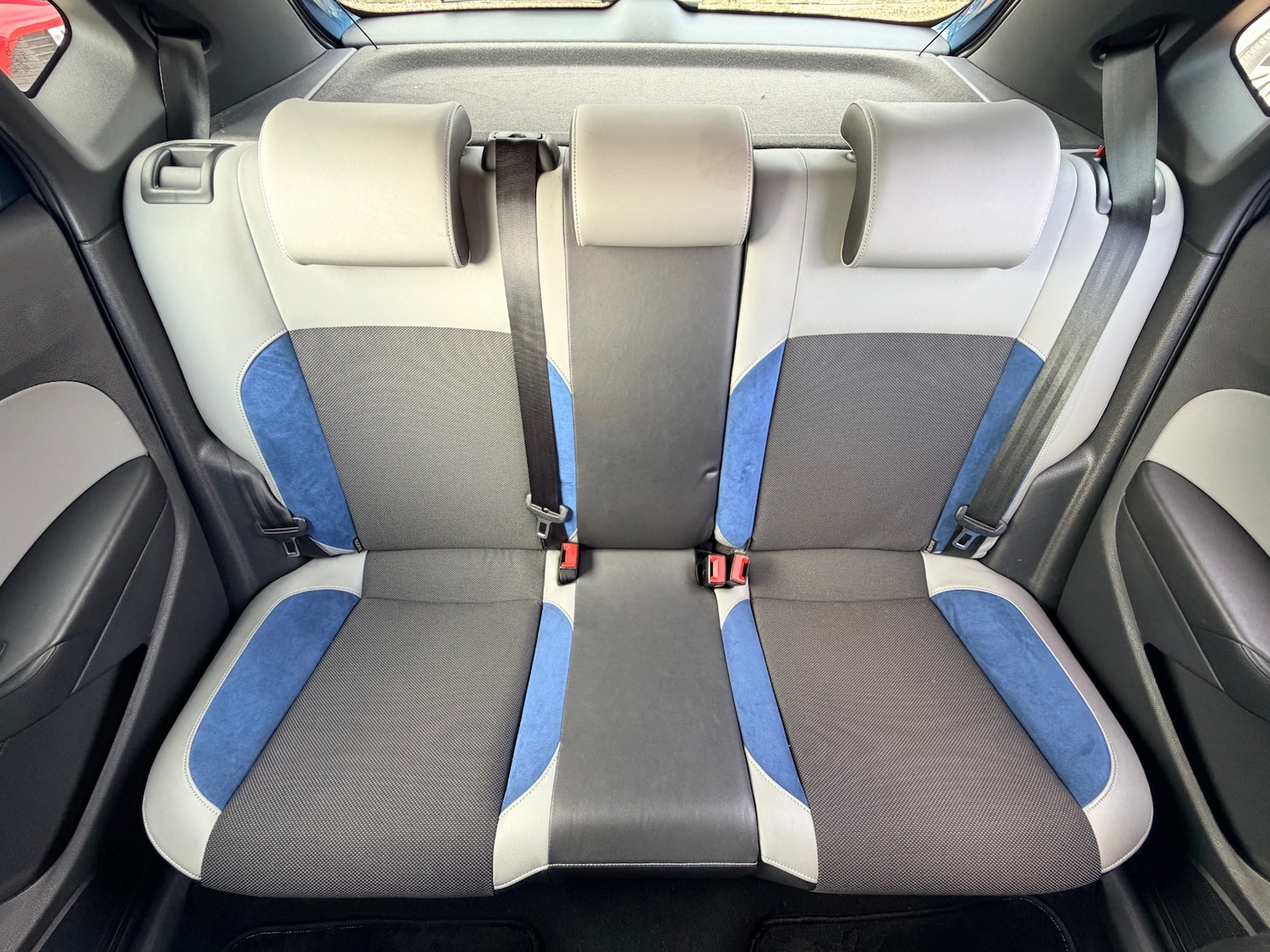 Used Volkswagen Polo 2014 for sale - 77213874: Photo 22