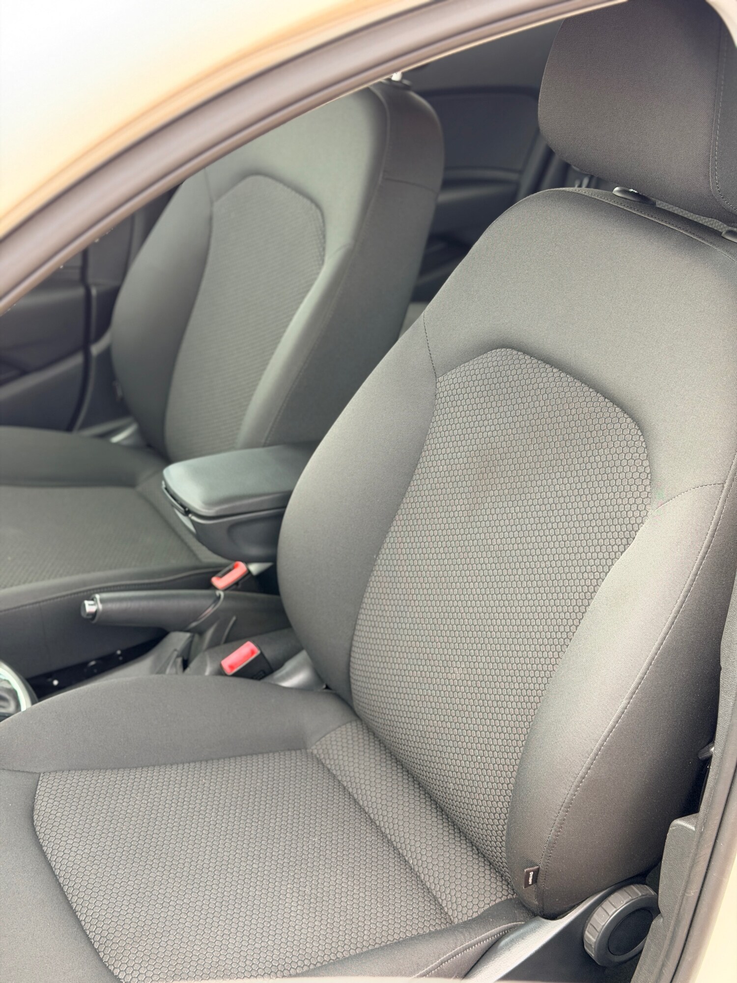 Used Audi A1 2013 for sale - 77168403: Photo 28