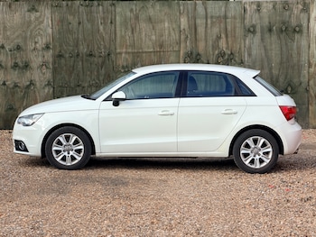 Used Audi A1 2013 for sale - 77168403: Photo