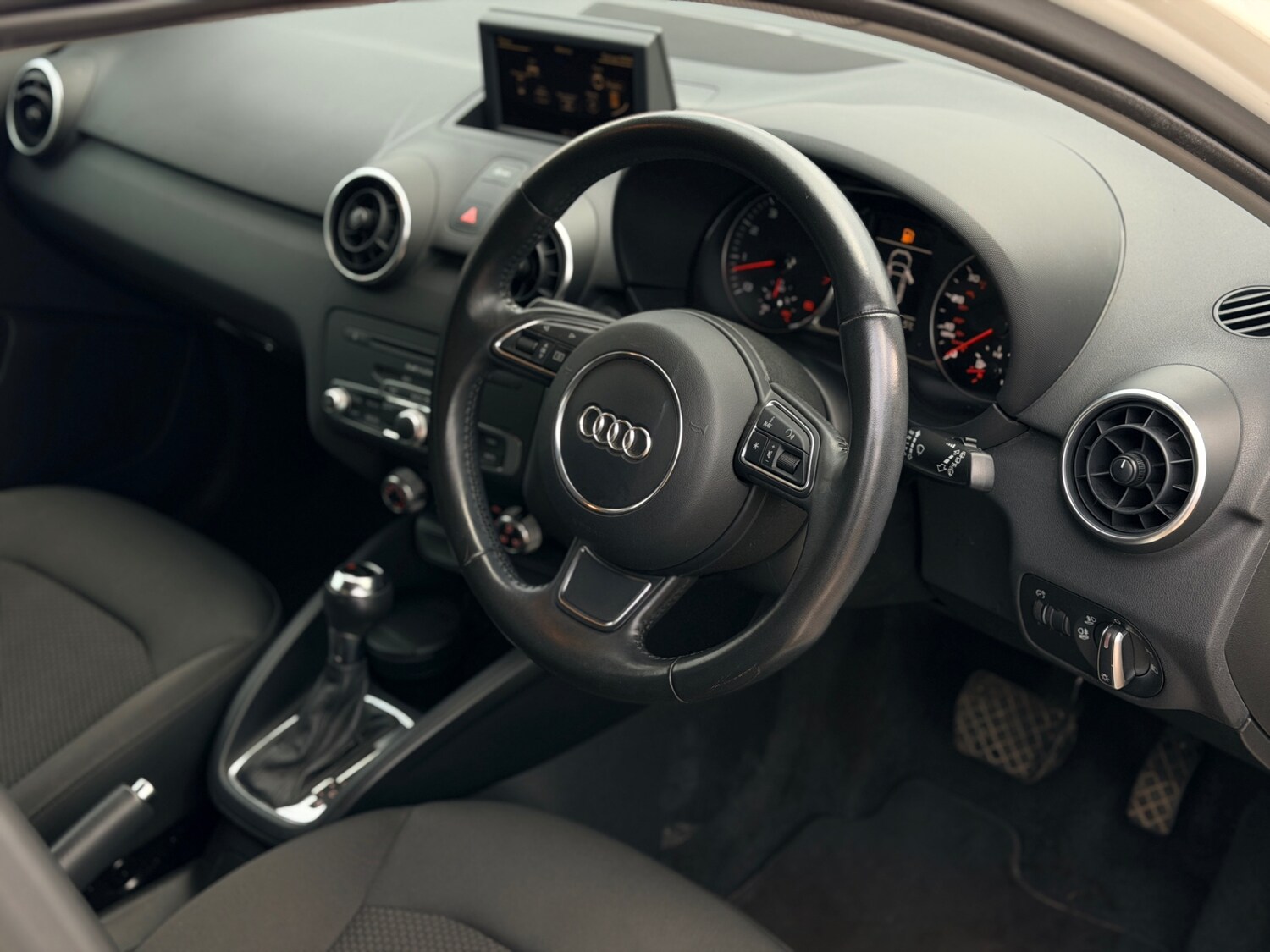 Used Audi A1 2013 for sale - 77168403: Photo 7