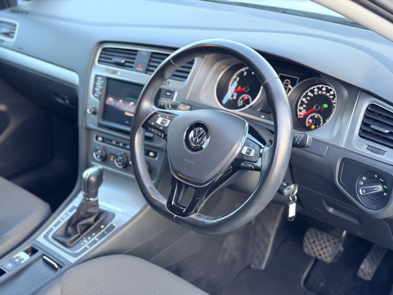 Used Volkswagen Golf 2026 for sale - 77251551: Photo 5