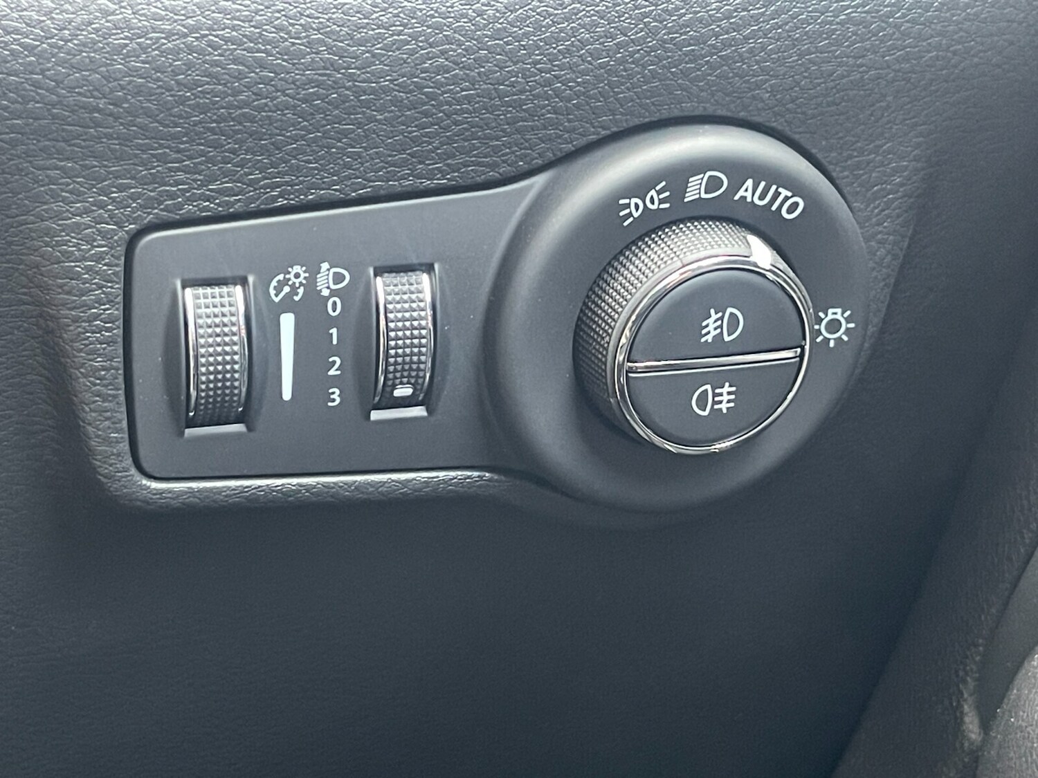 Used Jeep Compass 2023 for sale - 76868739: Photo 29