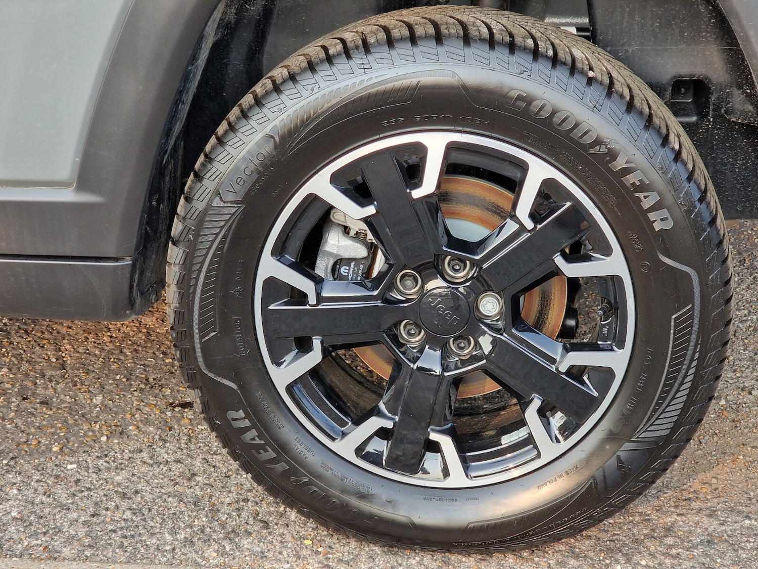 Used Jeep Compass 2024 for sale - 76868849: Photo 6