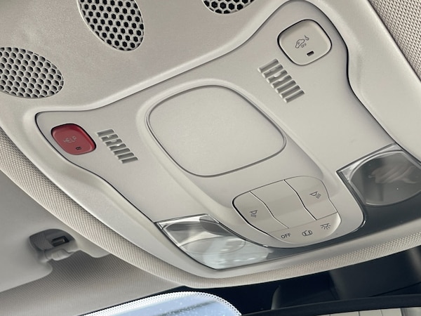 Used Jeep Renegade 2023 for sale - 75354832: Photo 33