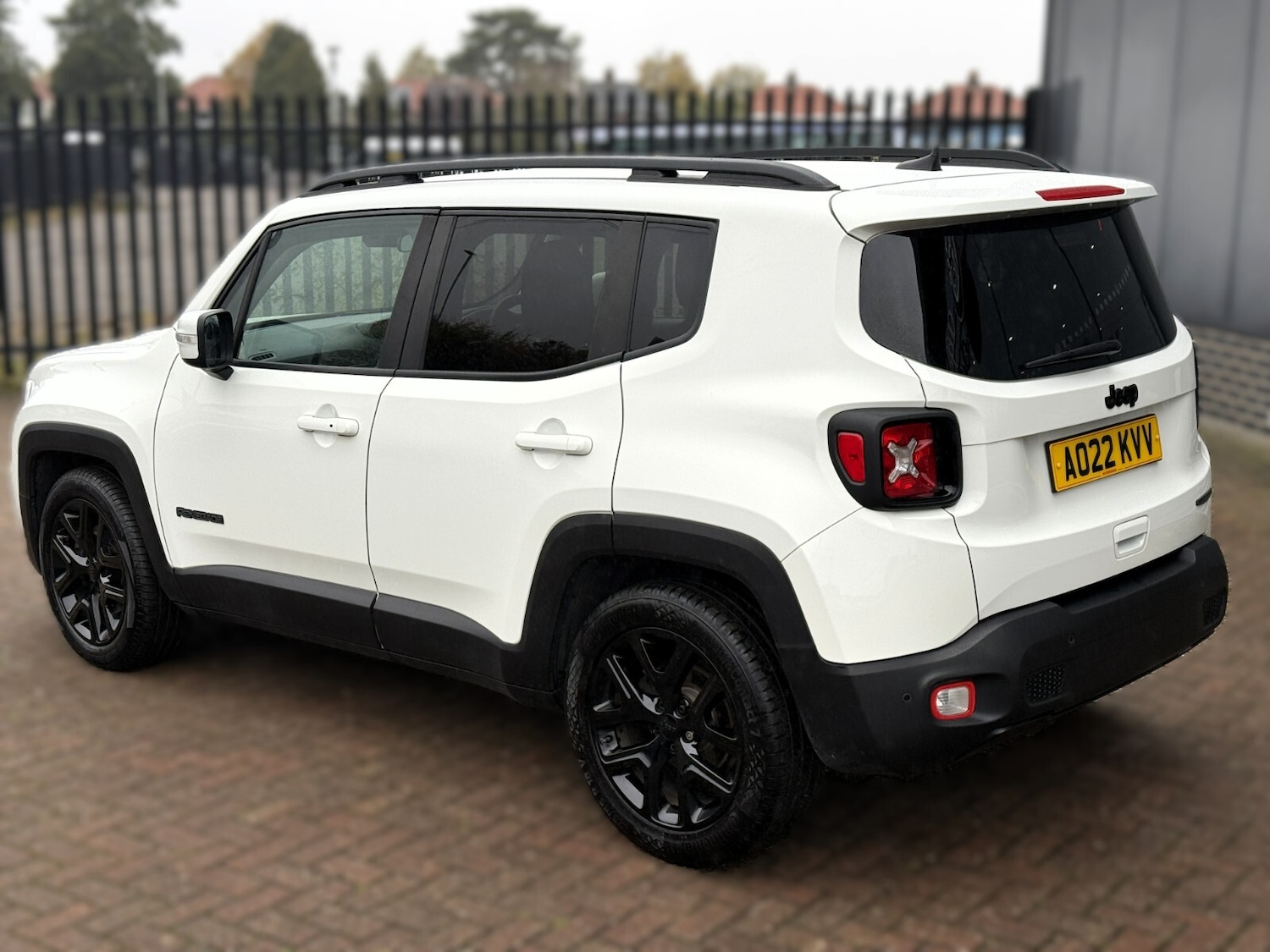 Used Jeep Renegade 2022 for sale - 77648047: Photo 10