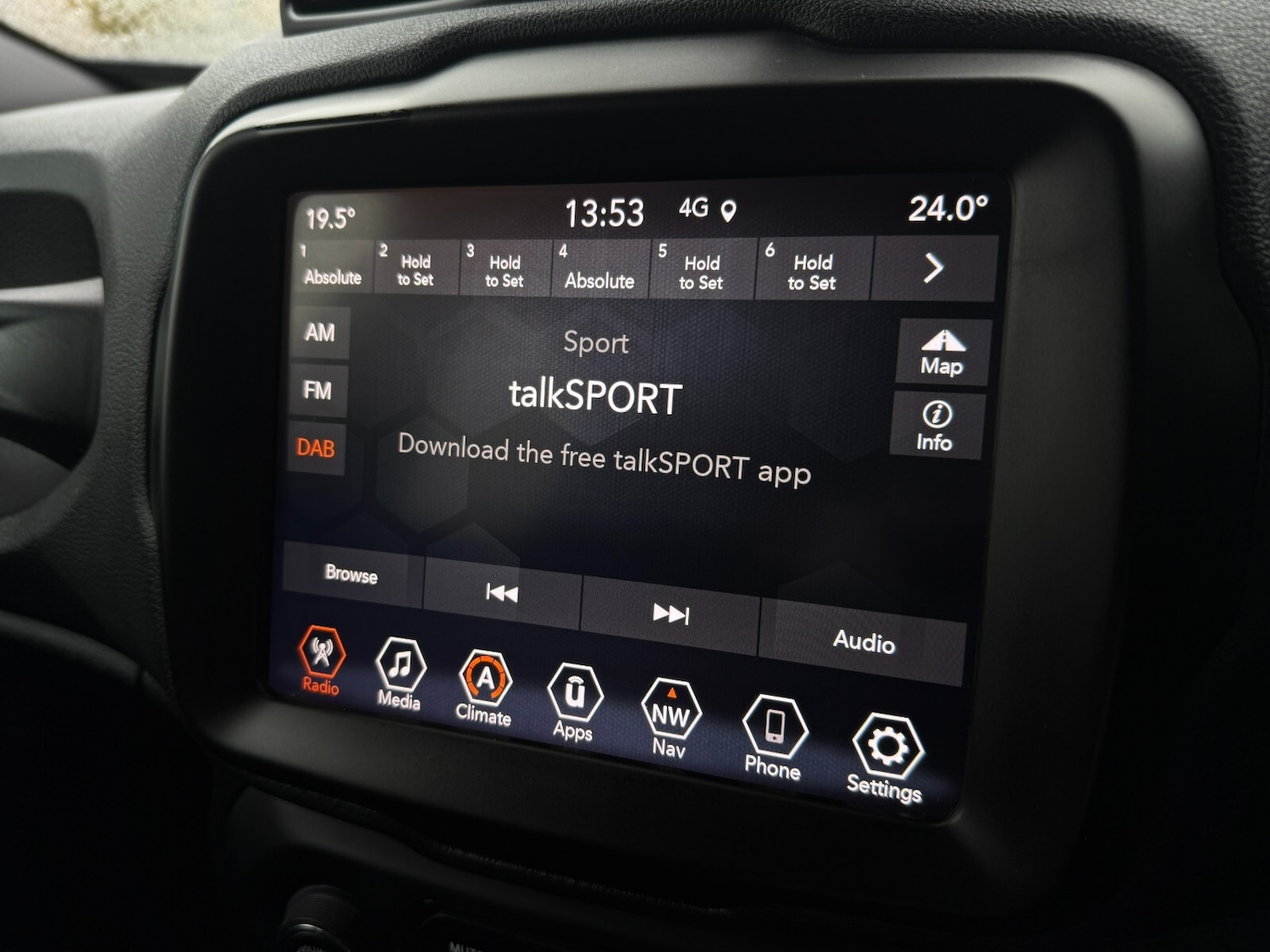 Used Jeep Renegade 2022 for sale - 77648047: Photo 33