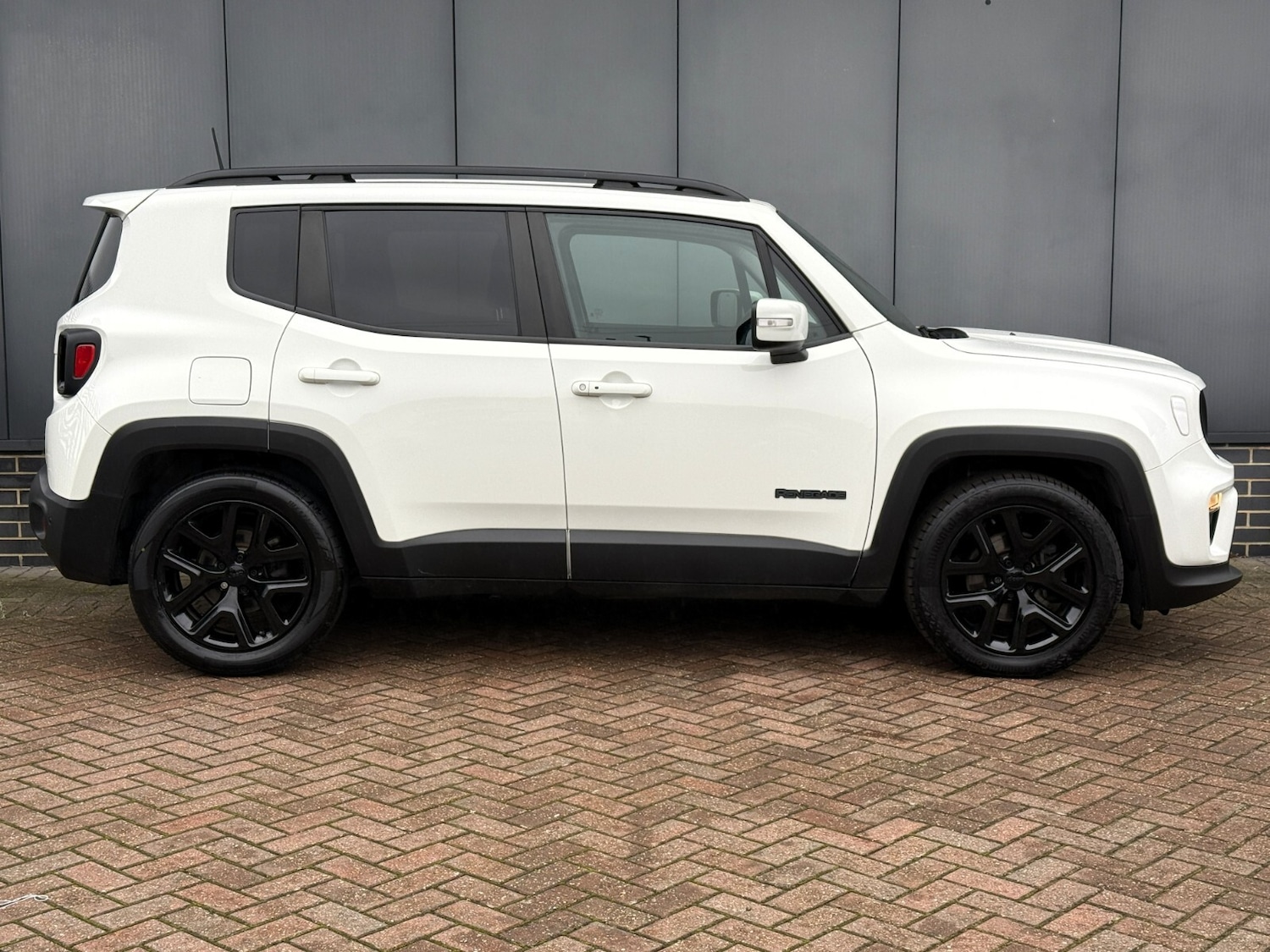 Used Jeep Renegade 2022 for sale - 77648047: Photo 4