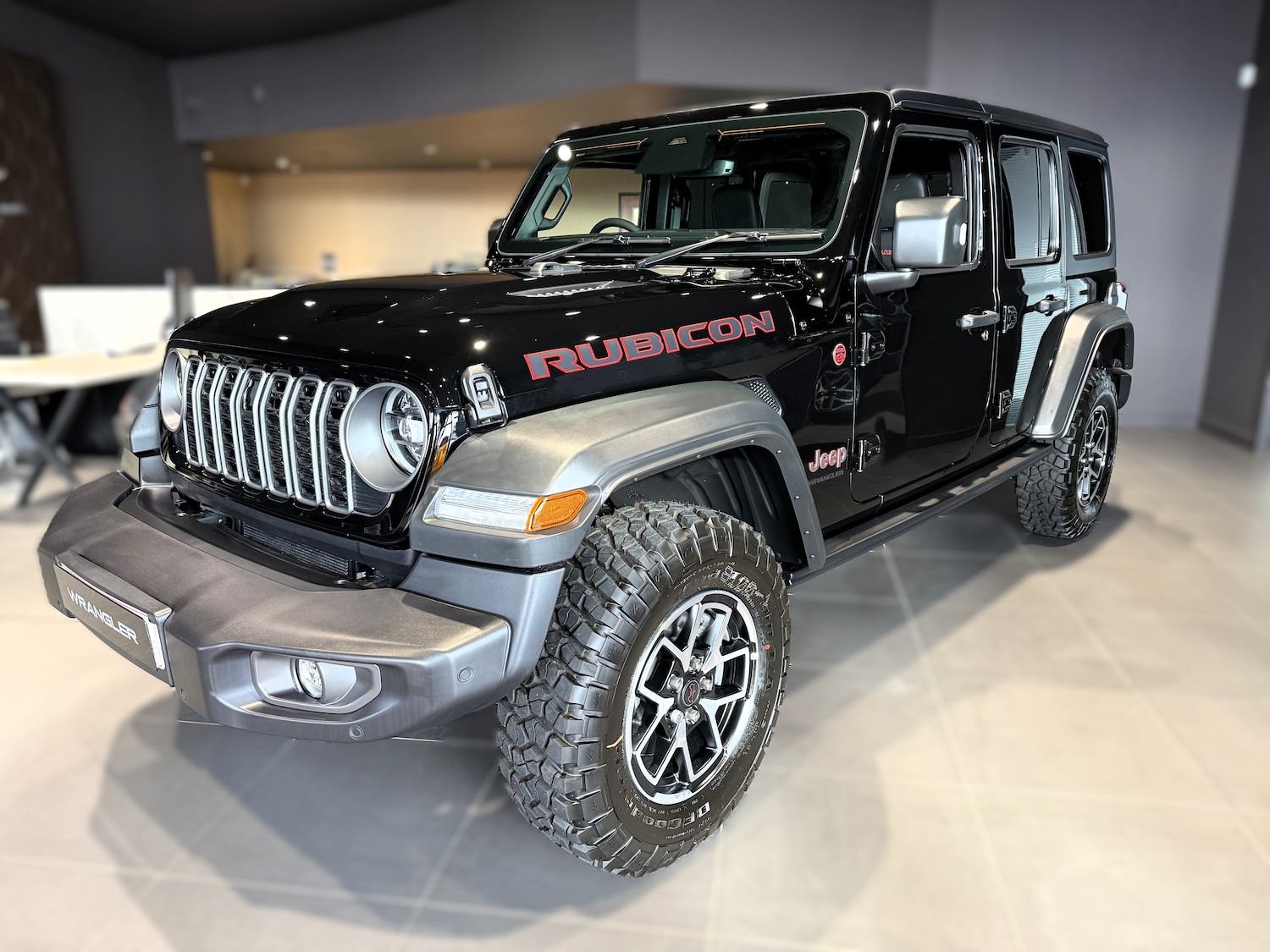 Used Jeep Wrangler 2025 for sale - 77133881: Photo 3