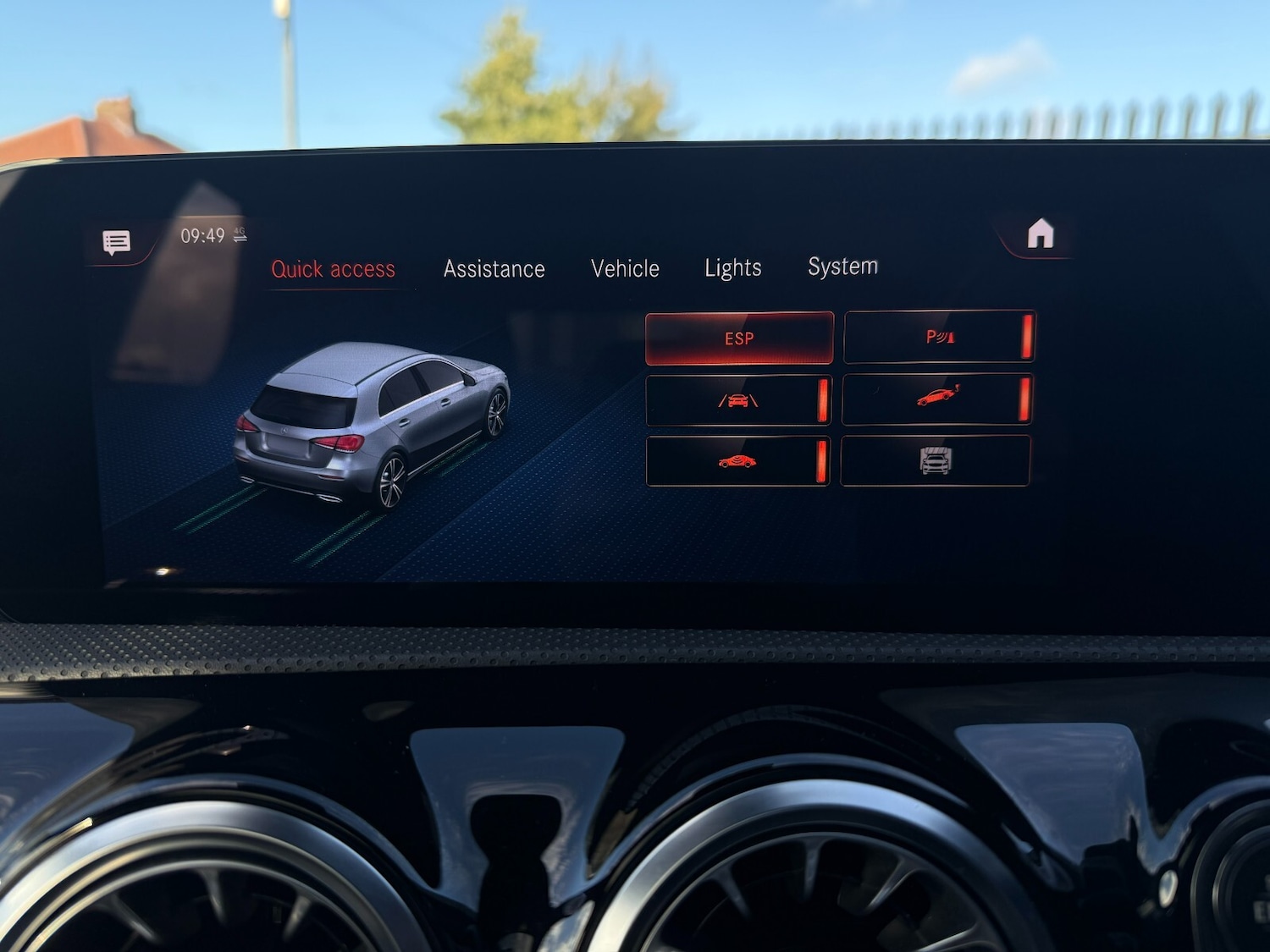 Used Mercedes-Benz A-Class 2022 for sale - 76420401: Photo 44