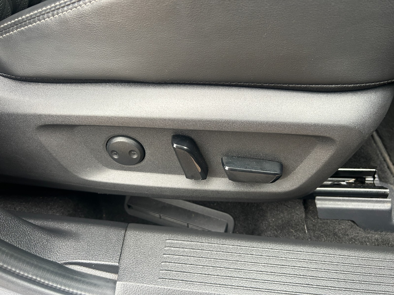 Used Nissan X-Trail 2023 for sale - 77778437: Photo 25