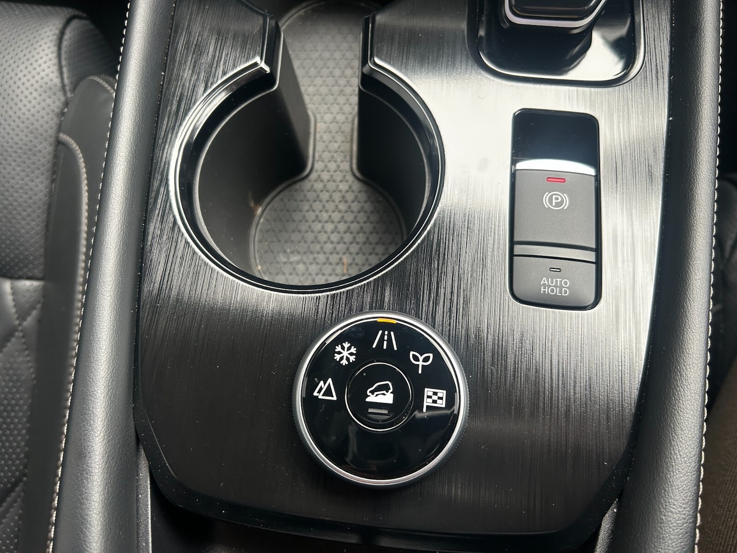 Used Nissan X-Trail 2023 for sale - 77778437: Photo 41