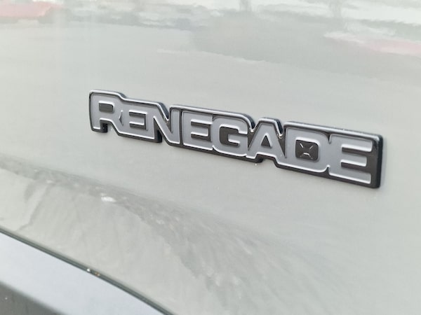 Used Jeep Renegade 2023 for sale - 75354969: Photo 15