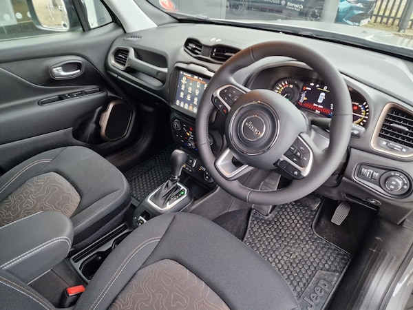 Used Jeep Renegade 2023 for sale - 75354969: Photo 24