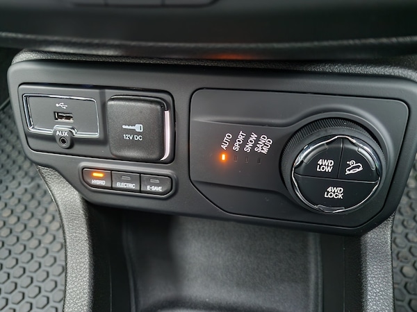 Used Jeep Renegade 2023 for sale - 75354969: Photo 35