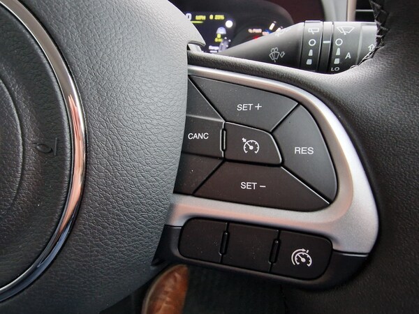 Used Jeep Renegade 2023 for sale - 75354969: Photo 42