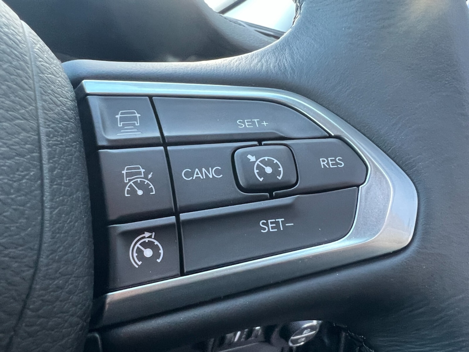 Used Jeep Compass 2023 for sale - 76487279: Photo 36