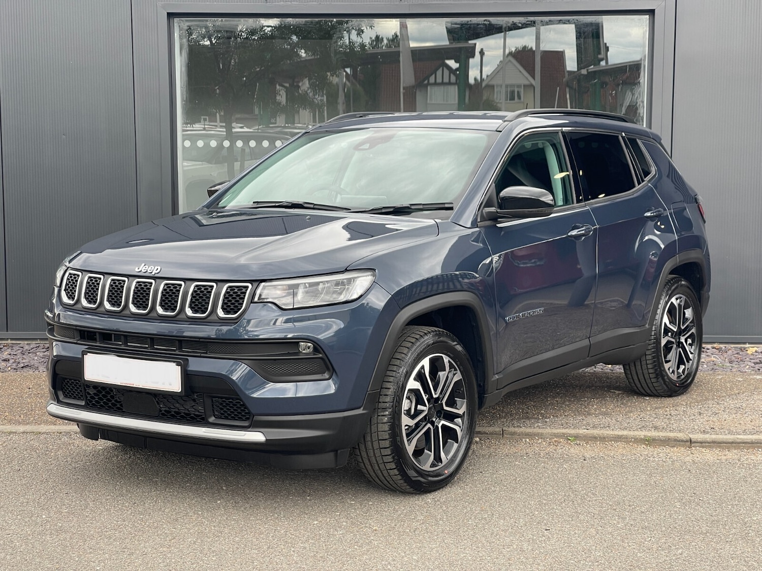 Used Jeep Compass 2023 for sale - 76487519: Photo 5