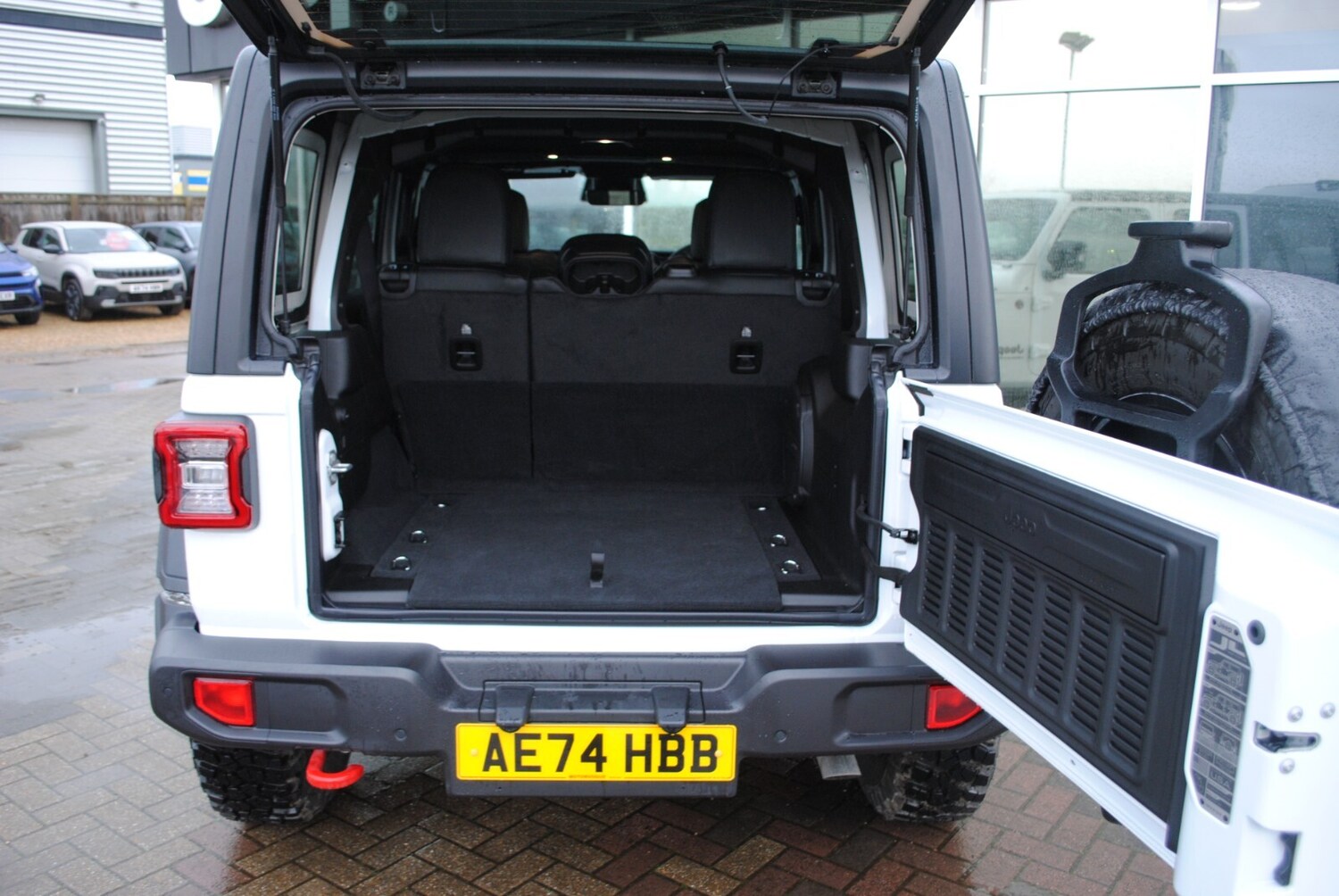 Used Jeep Wrangler 2024 for sale - 77740012: Photo 49