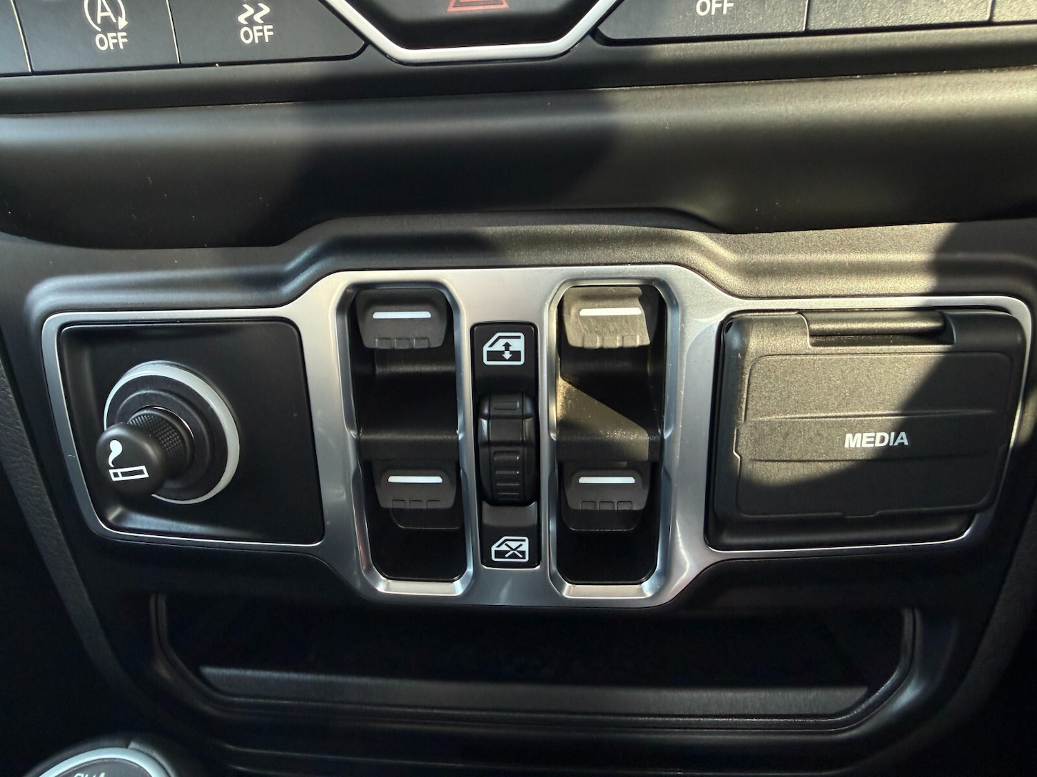 Used Jeep Wrangler 2022 for sale - 75354747: Photo 30