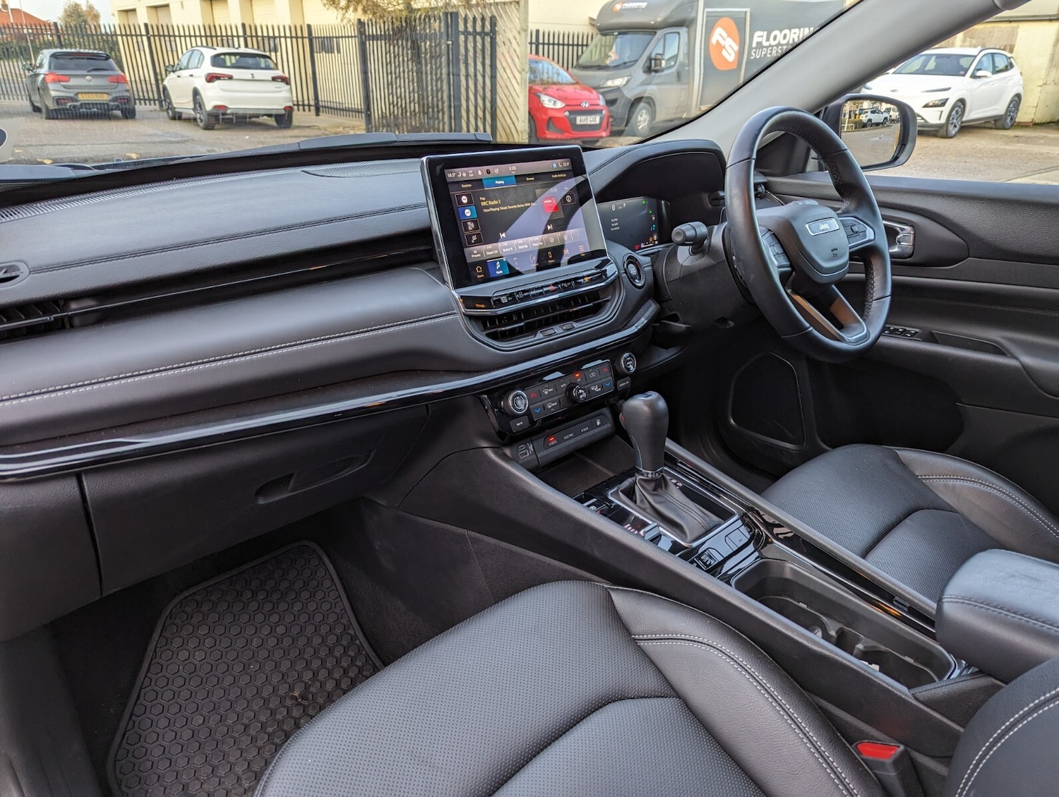 Used Jeep Compass 2023 for sale - 76487297: Photo 12