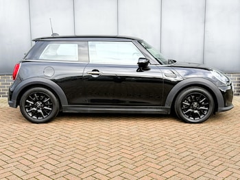 Used MINI Hatch 2023 for sale - 77470879: Photo