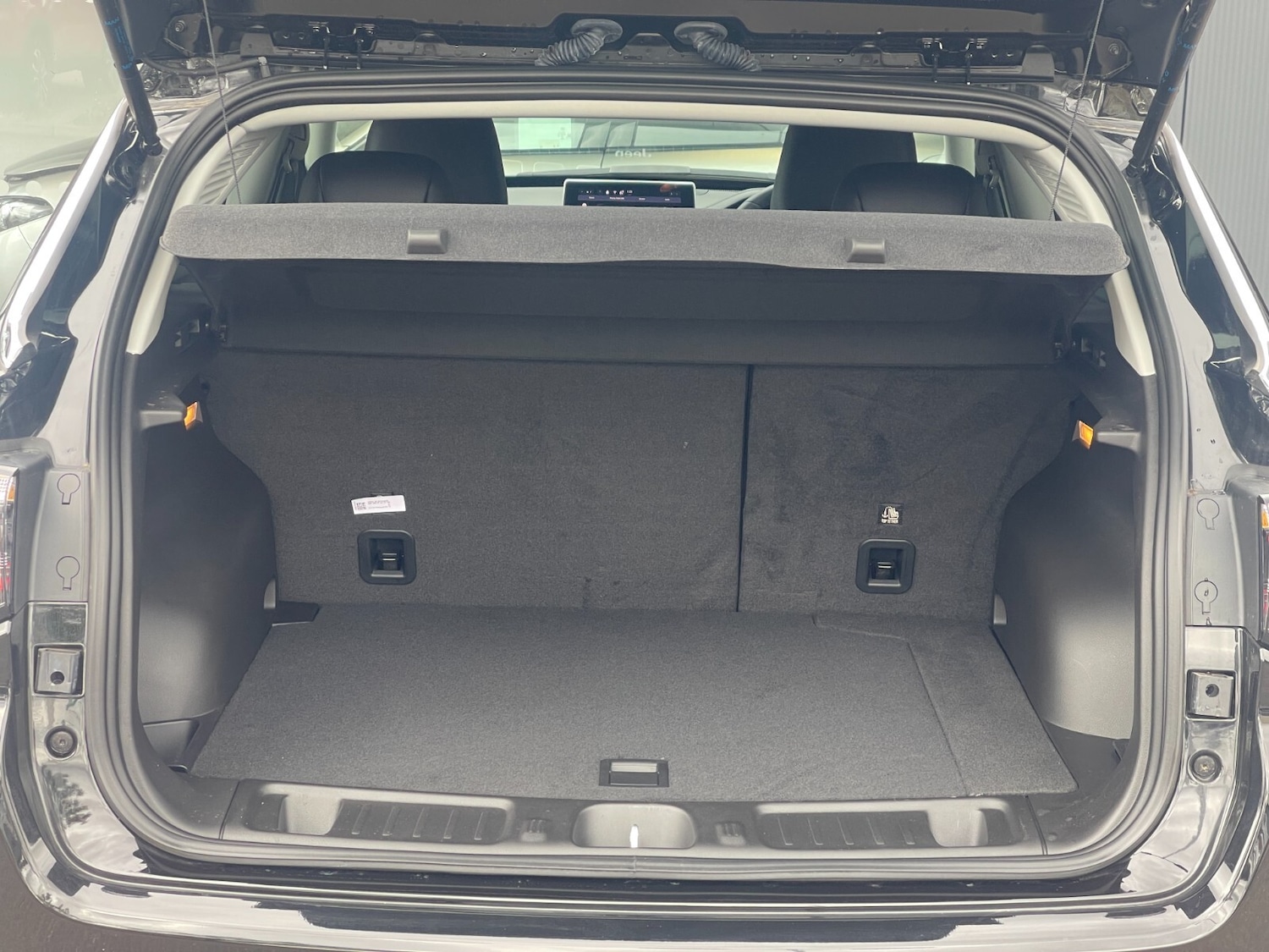 Used Jeep Compass 2023 for sale - 76868975: Photo 9