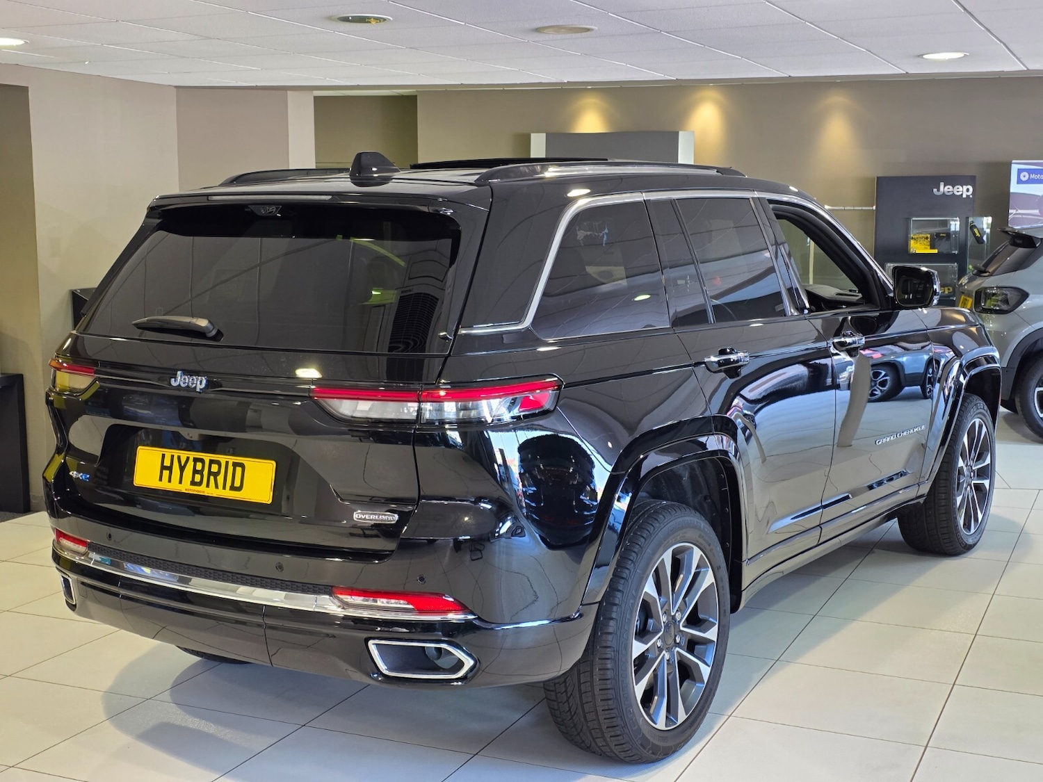 Used Jeep Grand Cherokee 2025 for sale - 76652462: Photo 8