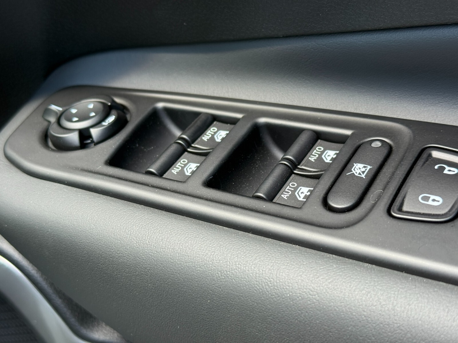 Used Jeep Renegade 2025 for sale - 76868493: Photo 21